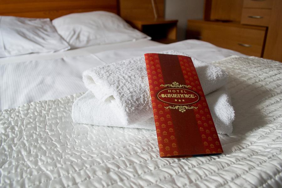 Sukiennice Hotel Chojnice Eksteriør bilde